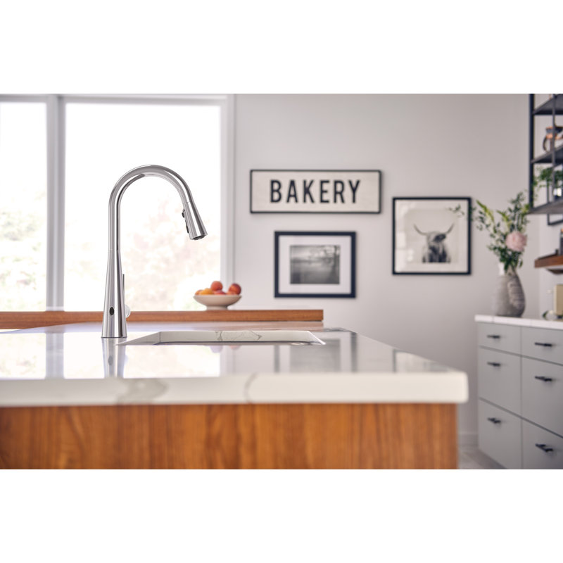 Robinet de cuisine à poignée simple Moen Sleek MotionSense Wave avec technologie Power Clean, Chrome