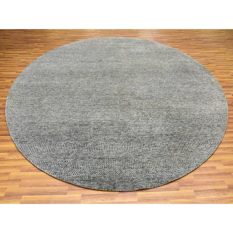 Tapis unique 10 pi x 10 pi Trana