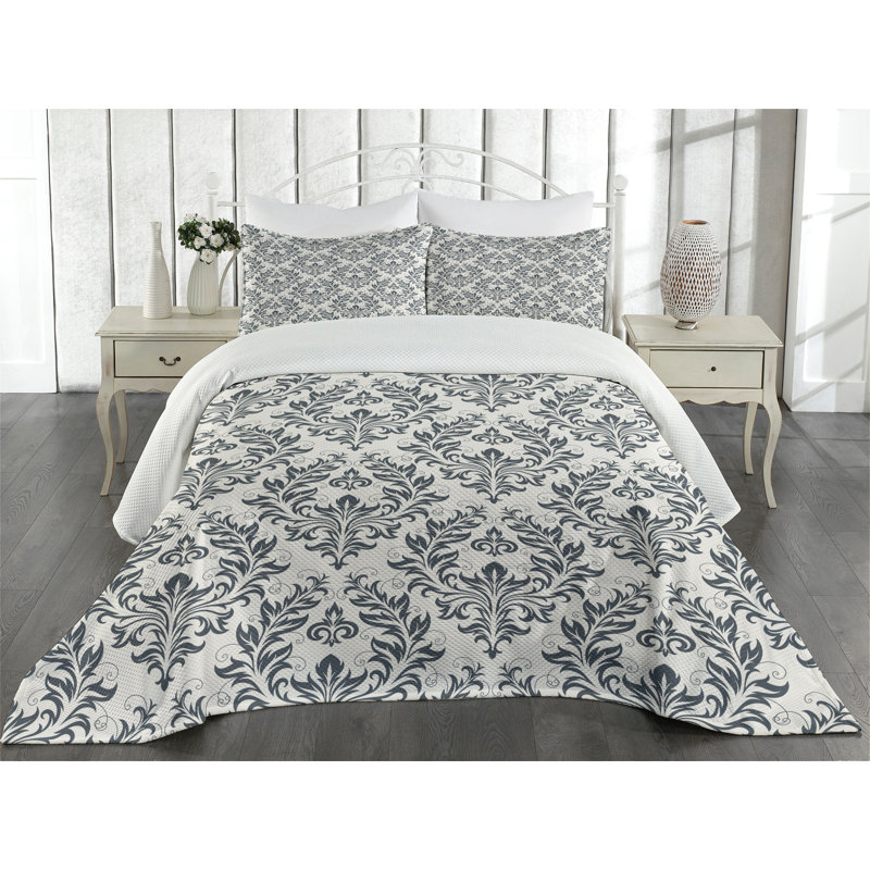 King Size White and Gray Quilted Bedspread Set