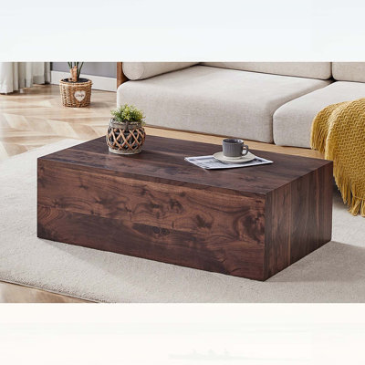 Table basse moderne, design élégant pour le salon et le coin