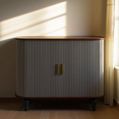 Armoire-bar cannelée de 39 po avec 6 casiers à vin et 3 porte-verres, armoire de bar Mid-Century moderne avec un grand tiroir de rangement, 4 espaces de rangement cachés sur le côté, blanc
