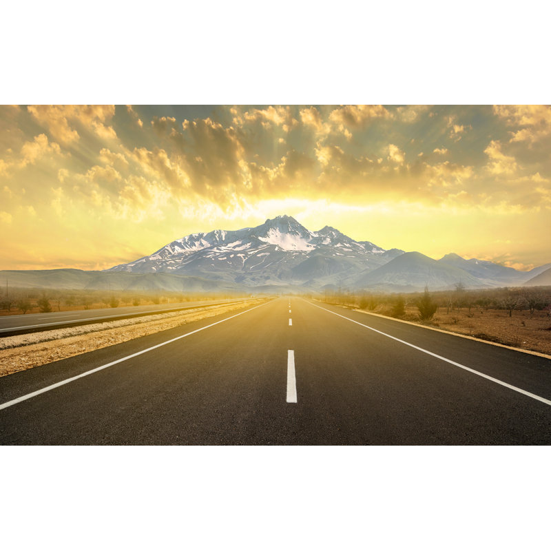 Long Road To Mountains - Brume jaune, H 24 po x l 36 po x P 1,5 po