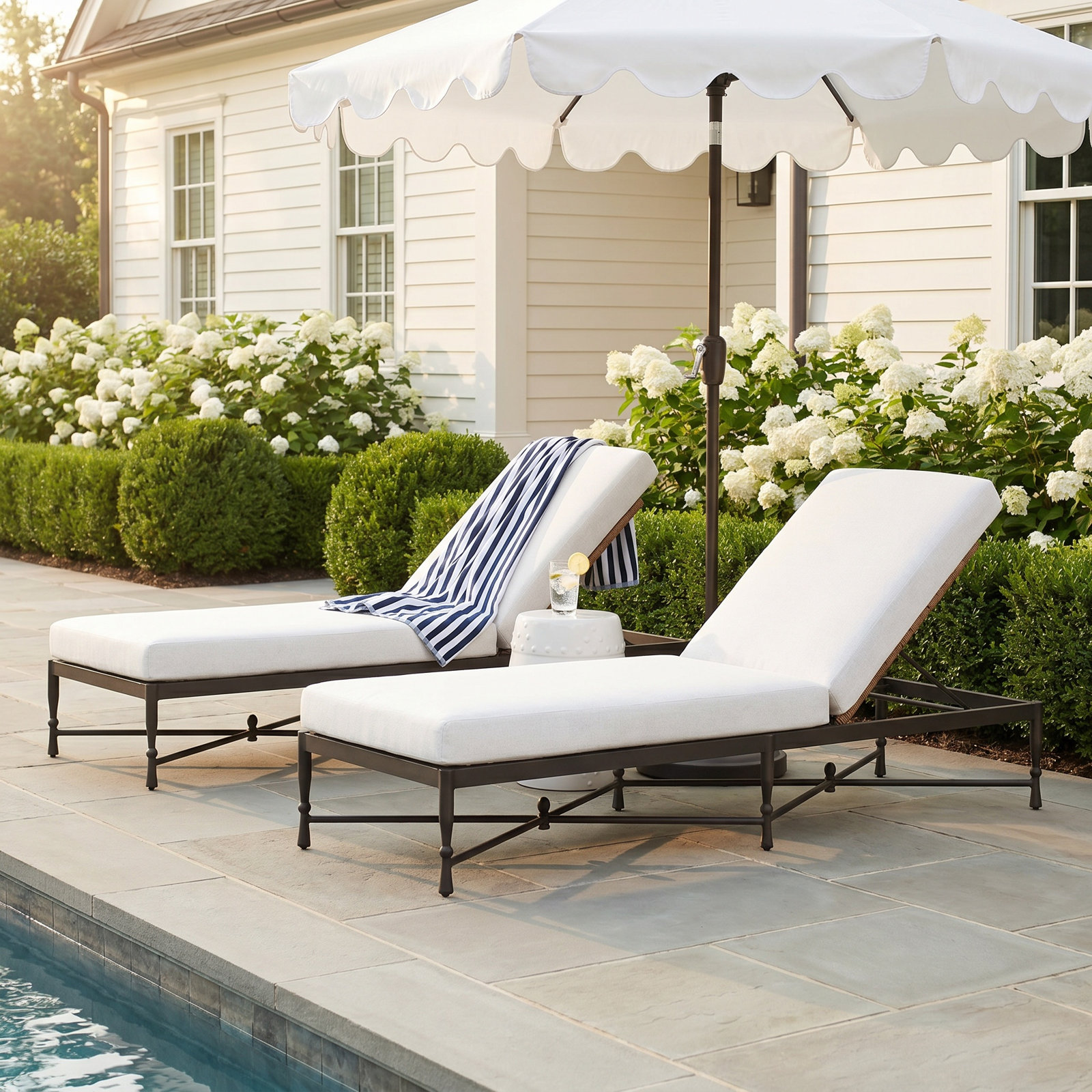 Breton 29.5'' Outdoor Aluminum Chaise Lounge