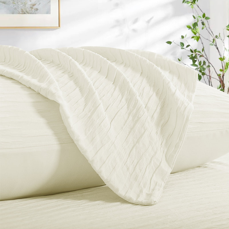 Suniya Seersucker Comforter Set, King Comforter + 2 King Shams, Ivory