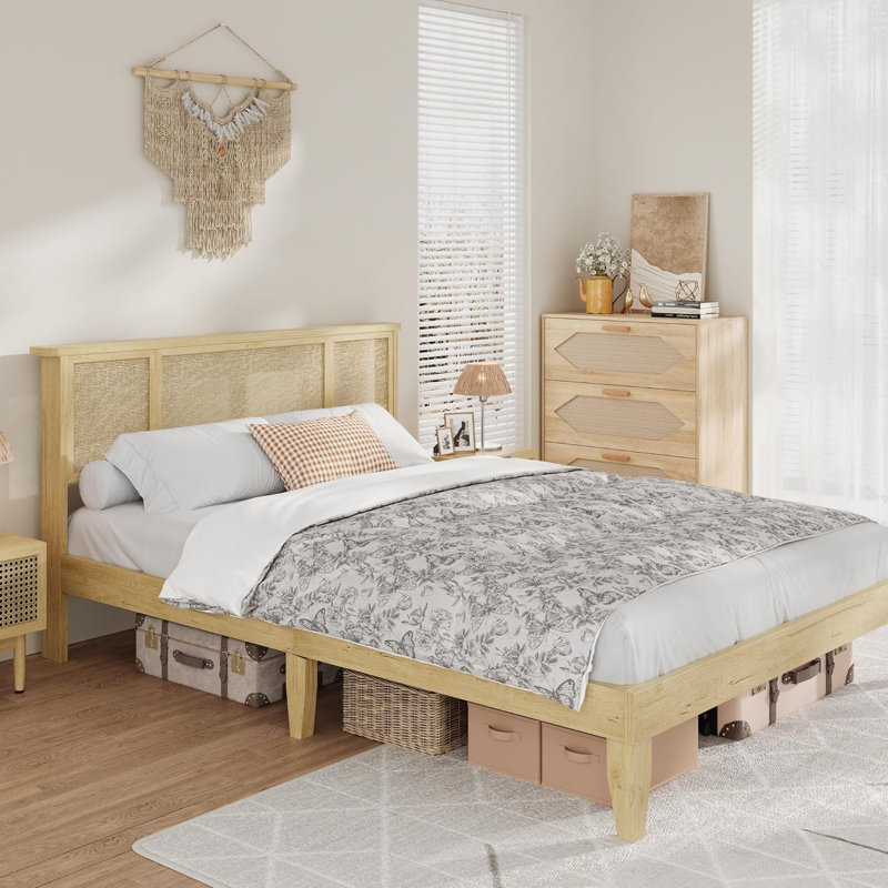 Structure de lit avec tête de lit en rotin naturel, plateforme en métal et support de lattes en bois robuste, Double