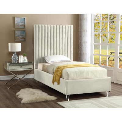 Upholstered Platform Bed