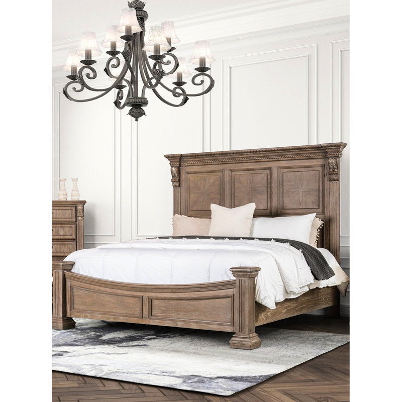 Lit pour très grand lit, tête de lit à panneau, bois massif, chêne vieilli, conception traditionnelle, moulures dentelées, poteaux, détails, style unique, style, structure de type lit avec largeur de produit en caoutchouc