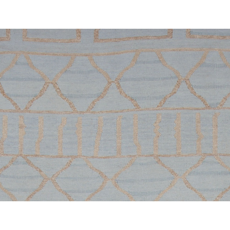 Geometric Area Rug in Gray