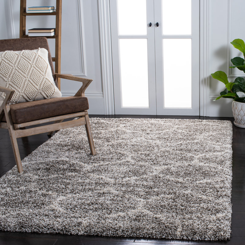 Tapis géométrique gris / ivoire, Rectangle 9 pi x 12 pi