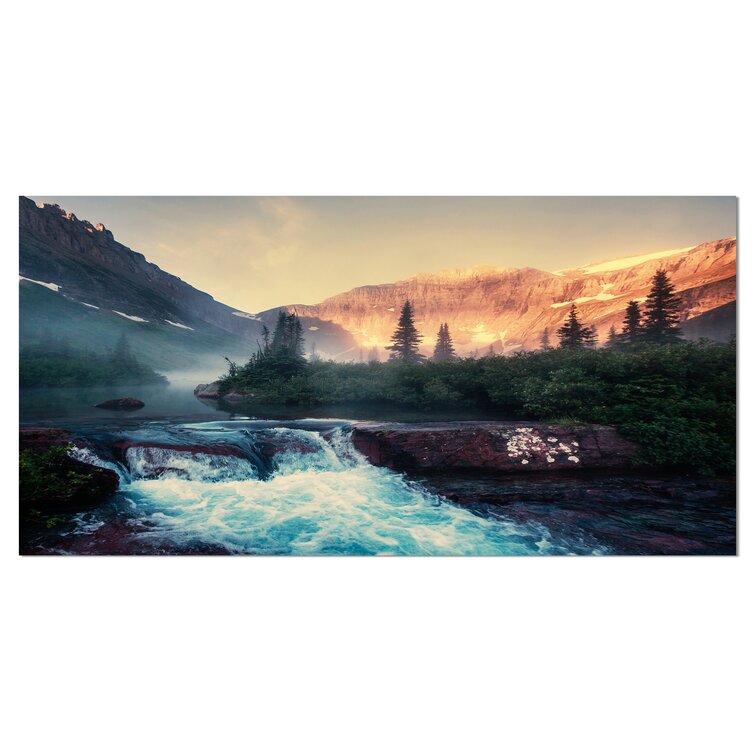 Designart Glacier National Park Montana Landscape Art Print Canvas - 32 in. Wide x 16 in. High - 1 Panel