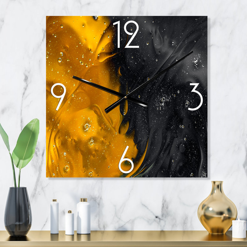Horloge murale, Grand