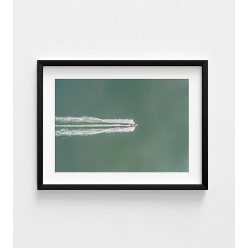 Impression de bateau aérien: scène océanique minimale - décor côtier moderne, H 12 po x l 16 po, Noir