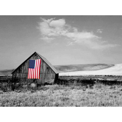 " Barn With The Flag "