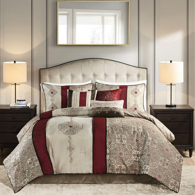 Ensemble d'édredon luxueux en jacquard avec coussins brodés, Black