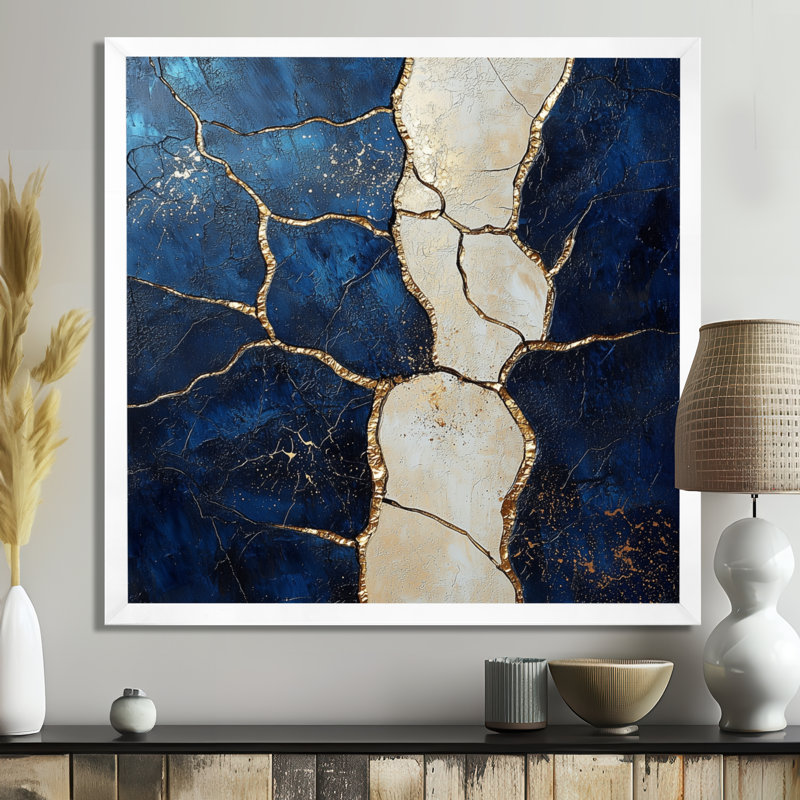 «Soft Neutral Coastal Marble Balance II», art mural abstrait en marbre, H 16 po x l 16 po, Blanc