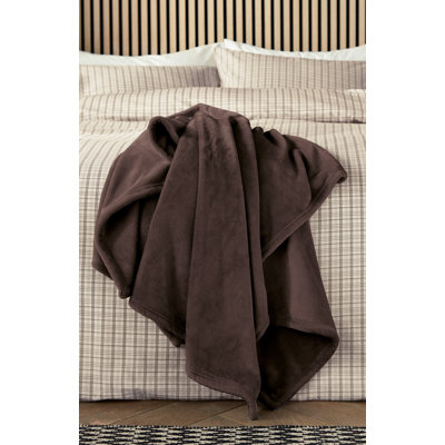 Snug Fleece Throw