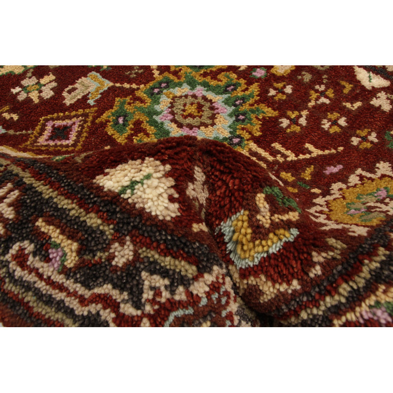 Tapis rouge Serapi Heritage 2 pi 0 po x 2 pi 11 po