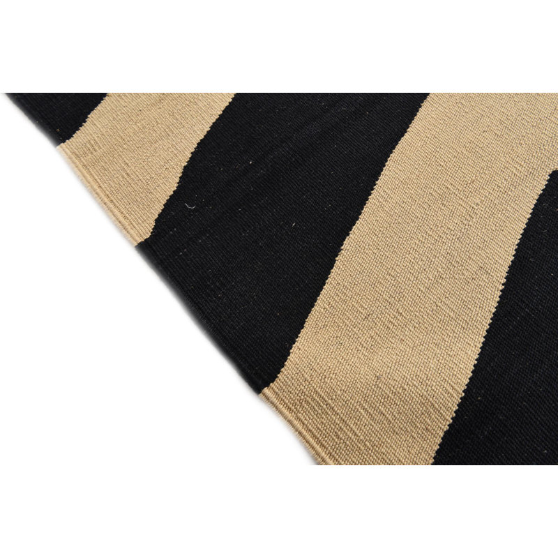 Tapis noir et blanc Newsom