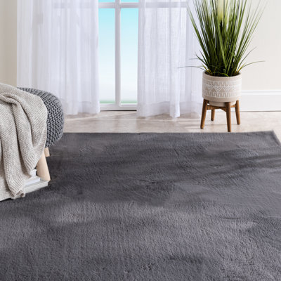 Tapis intérieur gris en polyester Everly Quinn Karlie Avid