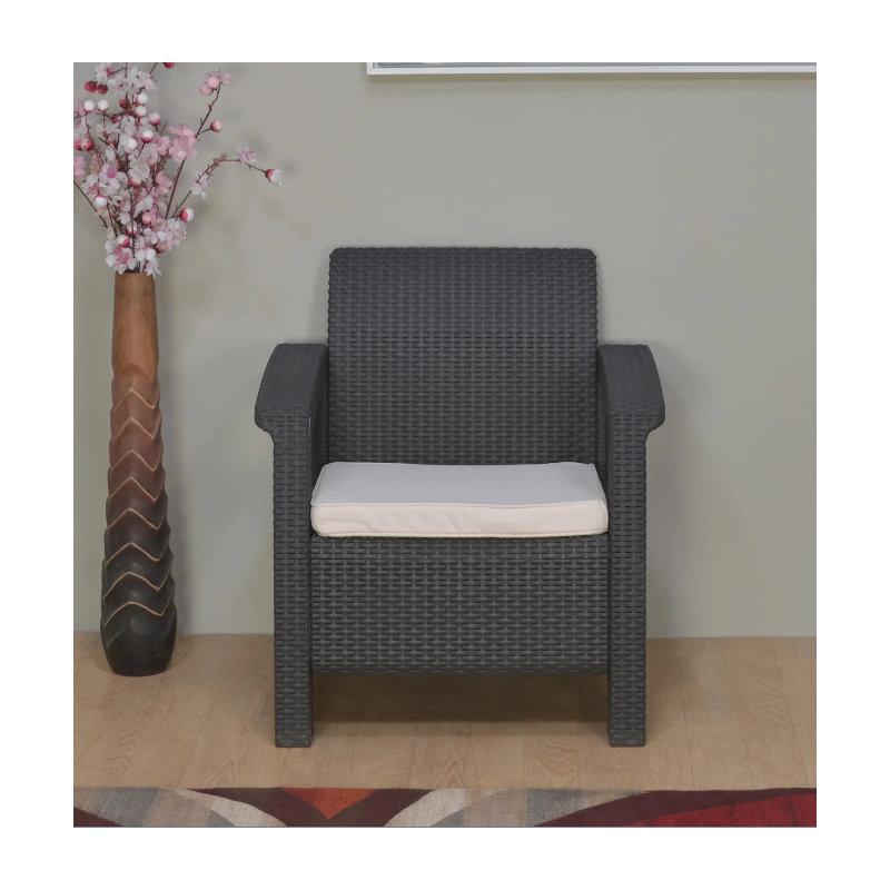 Locrian Outdoor Lounge Chair