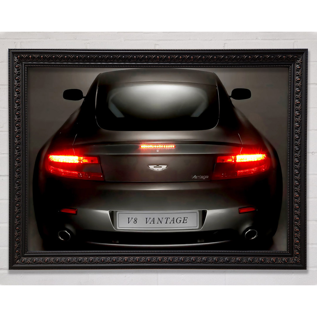 Aston Martin Vantage Gun Metal Grey Rear - Einzelner Bilderrahmen Kunstdrucke