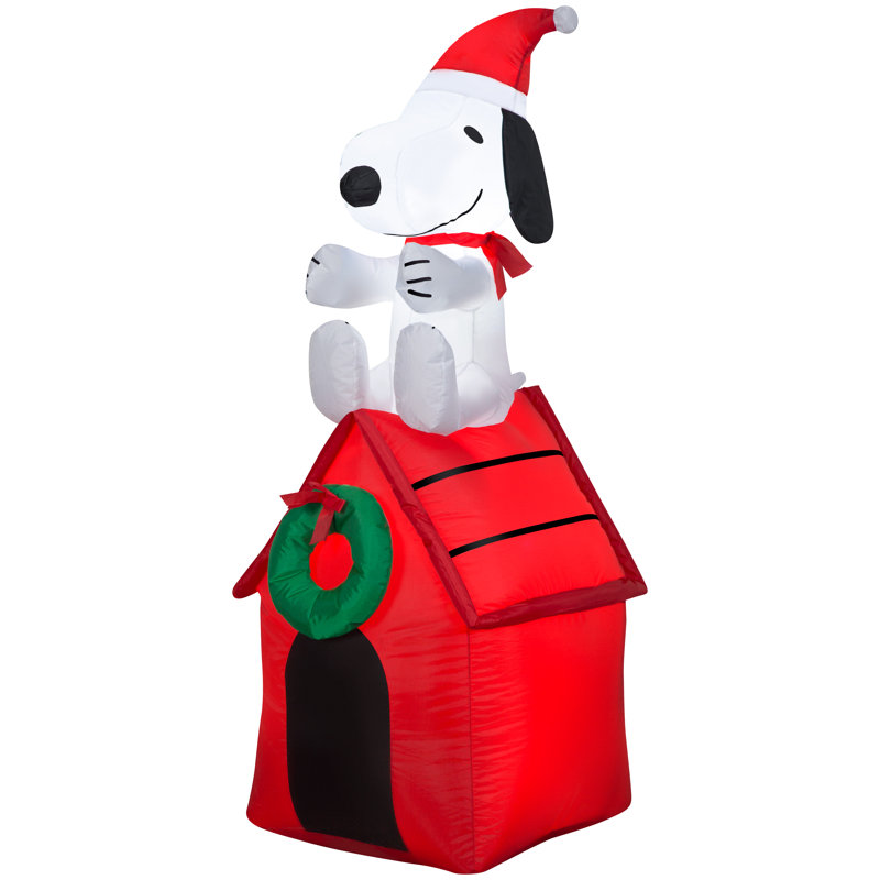 Maison gonflable Snoopy on Dog House avec chapeau de père Noël