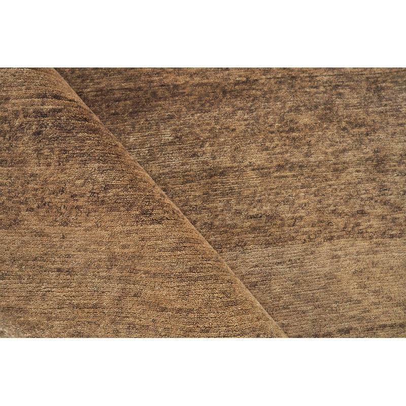 Metro Velvet hand-knotted Wool/Viscose Beige Area Rug