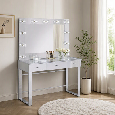 Modern 3-drawer Makeup Vanity Table with Mirror