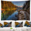 Paysage, lac placide, entre les montagnes-28491617