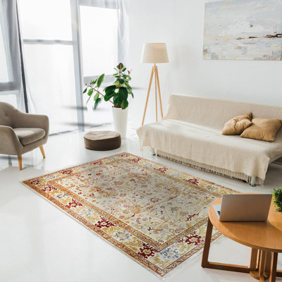 Tapis beige noué à la main