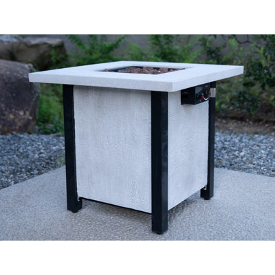 Foyer de table d'extérieur au gaz propane 25 po H 50 000 BTU, procédé de sculpture résistant aux intempéries pour des matériaux écologiques avec l'effet du grain de charbon