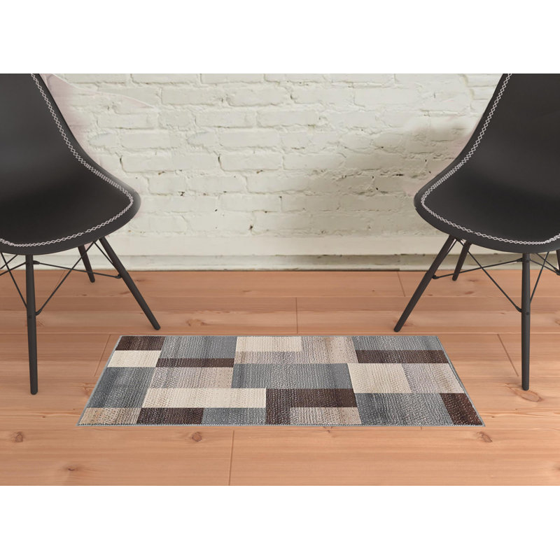 Quanetra 8' X 10' Gray Brown and Cream Patchwork Area Rug, Rectangle 2' x 3'