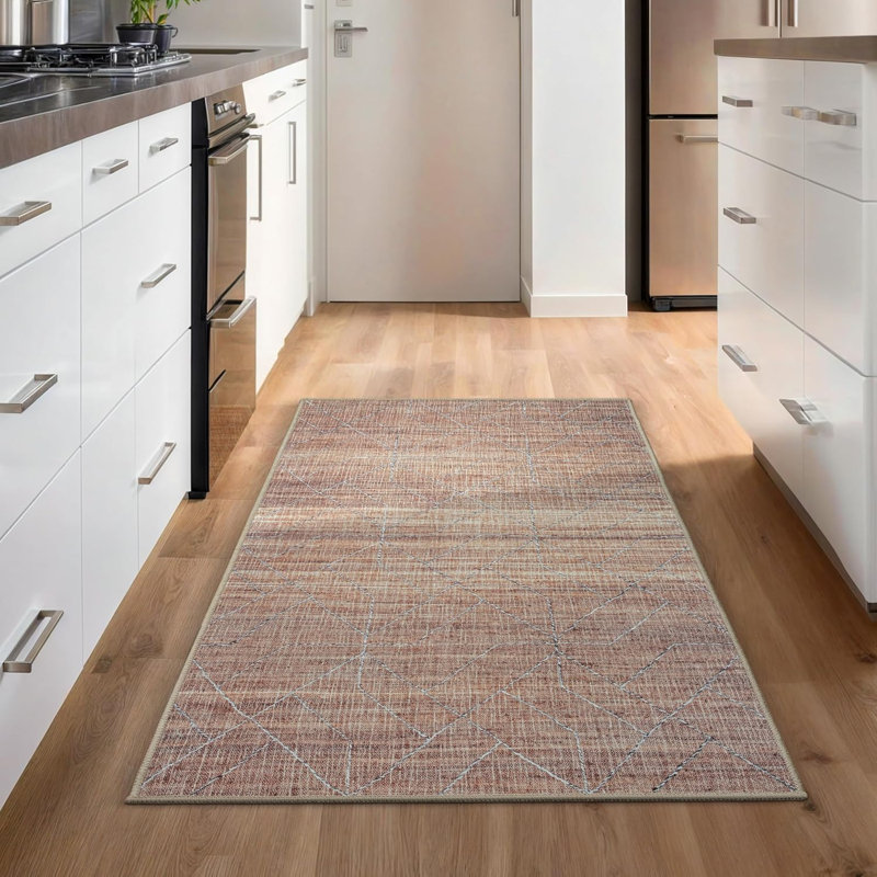 Tapis traditionnel doré résistant aux taches et lavable à la machine, Tapis de couloir 2 pi 6 po x 7 pi