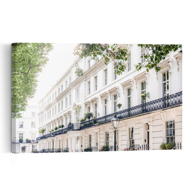 «London London»