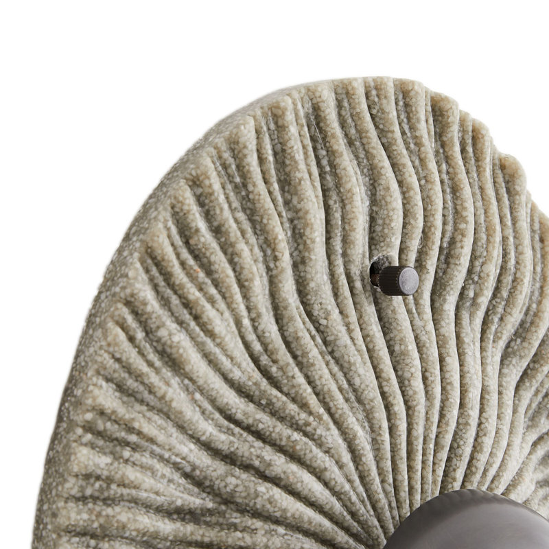 Yesenia Sconce