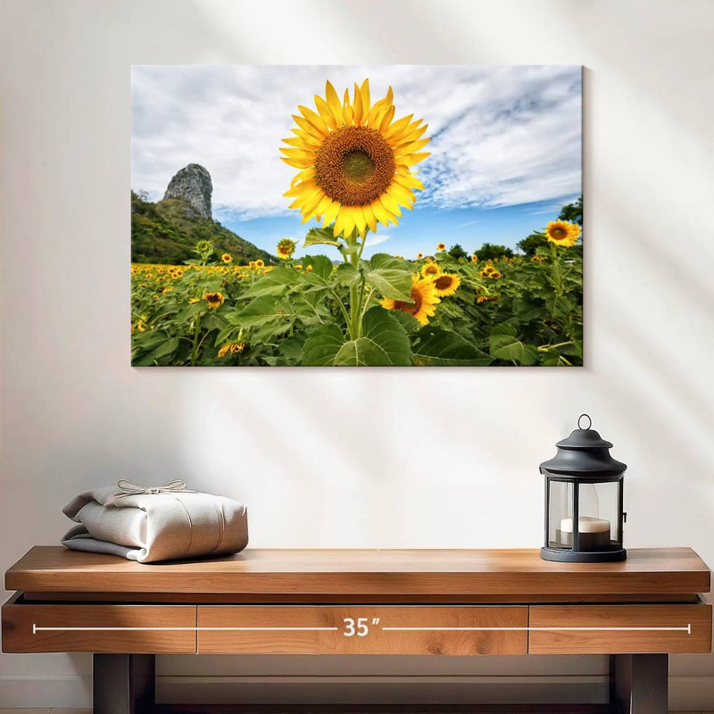 Harnek Golden Sunflower, 16" H x 24" W