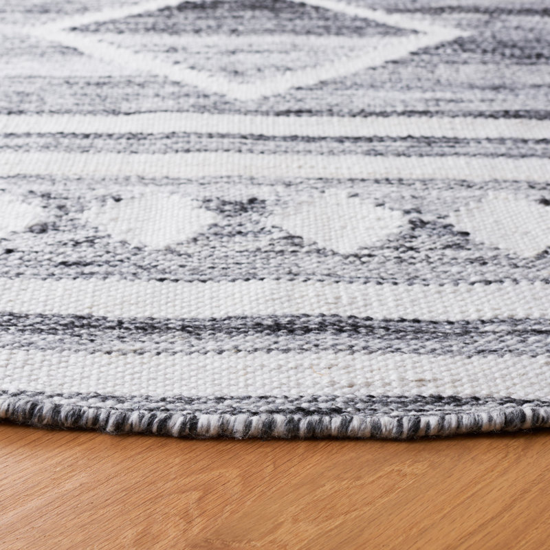 Kilim Flat Weave Polpropylene Southwestern Rug, Round 7'