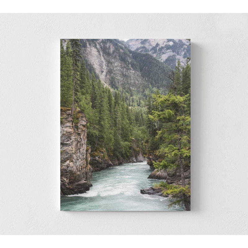 Impression sur toile River Gorge - Scène de la nature, prête à être accrochée, H 30 po x l 40 po, Frameless Print