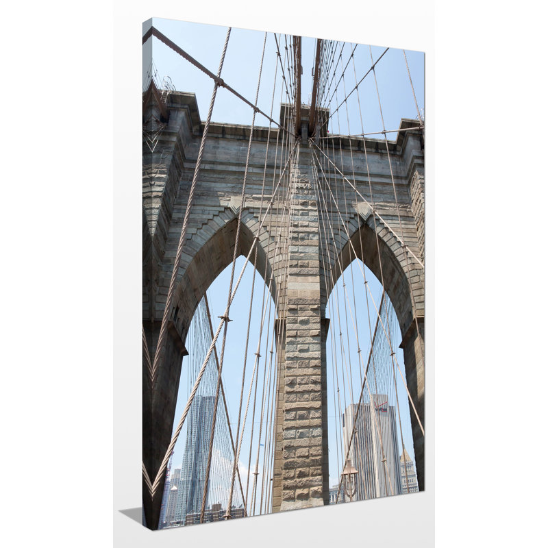 « brooklyn bridge i », reproduction de photo sur toile tendue, H 30 po x l 18 po x P 1 po