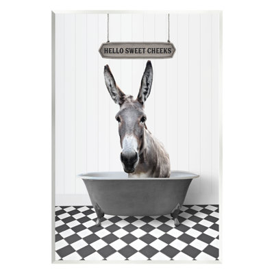 " Hello Sweet Cheeks Farmhouse "