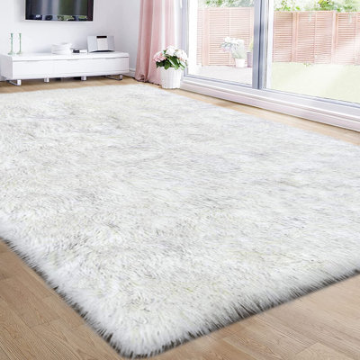Keiland Faux Sheepskin Indoor Rug