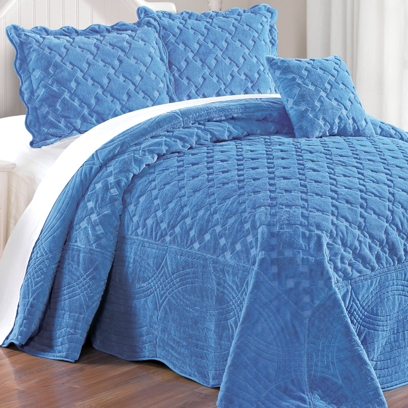 4 Piece Tatami Quilted Faux Fur Set, Queen Coverlet + 3 Additional Pieces, Palace Blue