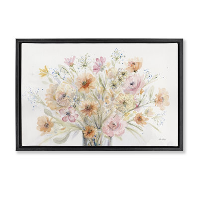Toile flottante encadrée «Blush Pink Bouquet» par Patti Bishop