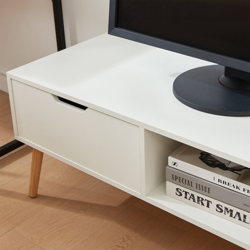 Table basse à 4 pieds avec rangement
