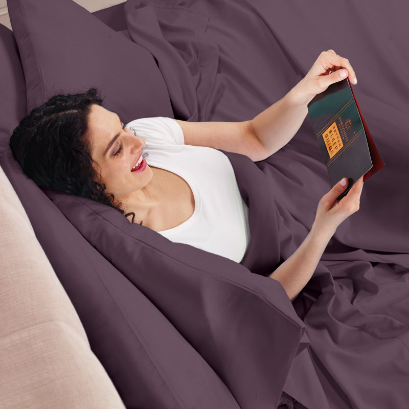 Luxury Double Brushed Microfiber Deep Pocket Fitted Sheet – 16” Mattress Fit, Wrinkle-Free, Fade Resistant & Breathable