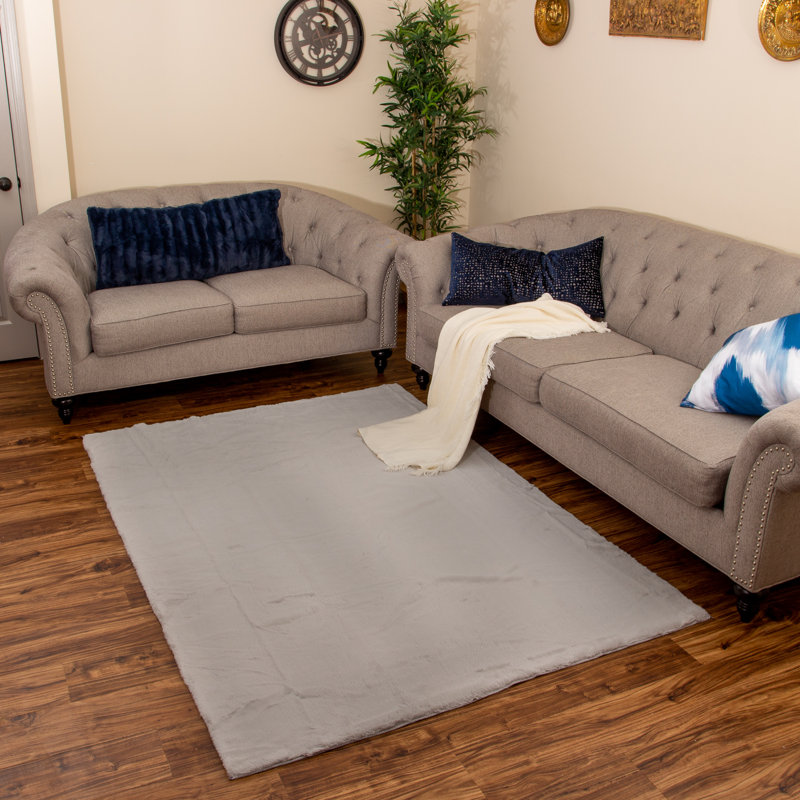 Tapis à poil long gris clair Badini, Rectangle 6 pi 7 po x 9 pi