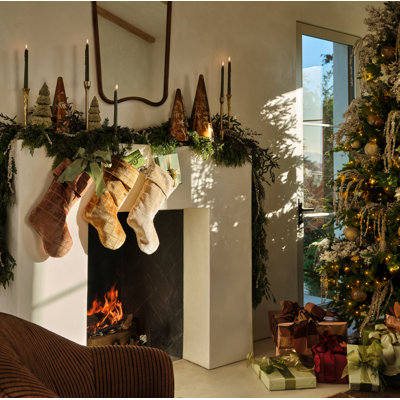 1Pc 9 Ft Christmas Cedar Garland Realistic Faux Pine Artificial Greenery Garland For Winter Home Mantle Fireplace Indoor Outdoor Xmas Decor