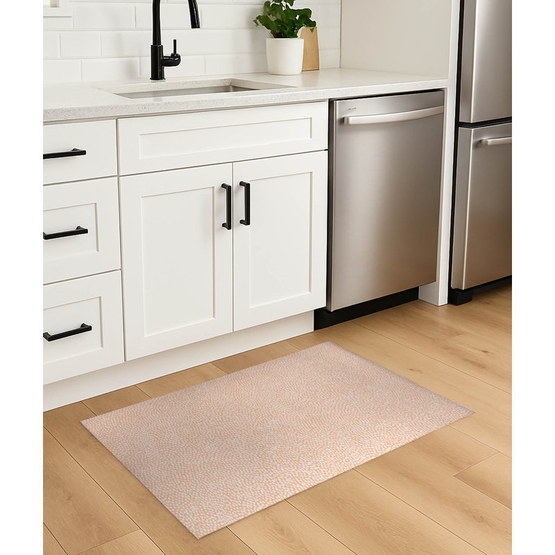 Twinkle Splat Lightweight Non-Slip Kitchen Mat, Rectangle 5' x 7', Peach