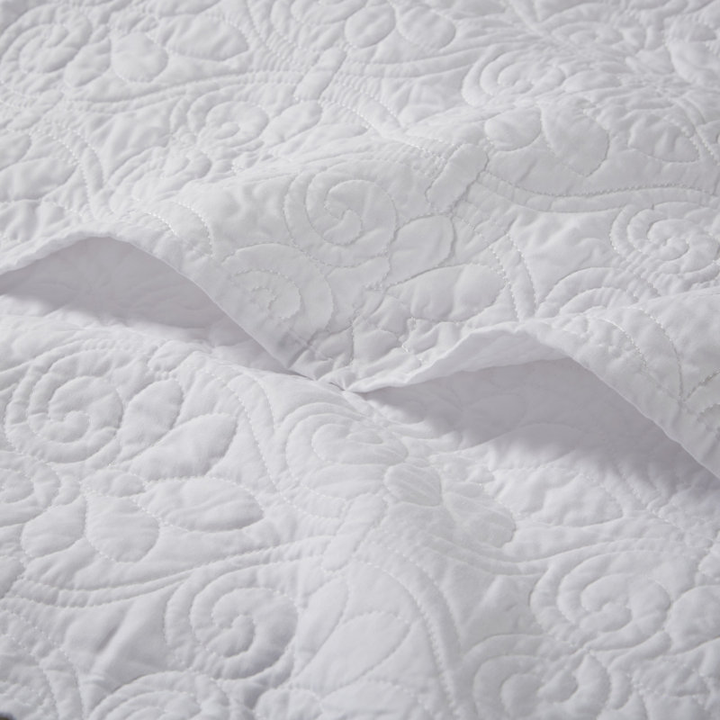 Jeté en coton matelassé confortable pour un confort douillet