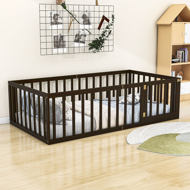 Guerriero Wooden Daybed Frame with Fence, Walnut, Twin
